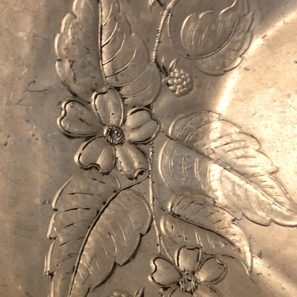 EVERLAST MID CENTURY MODERN HAND FORGED ALUMINUM DOGWOOD PATTERN BOWL